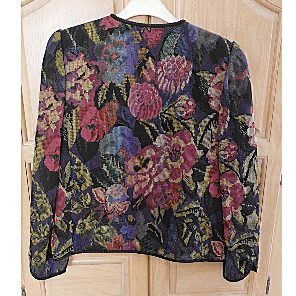Suit Style Jacket - Picture 3 of 3